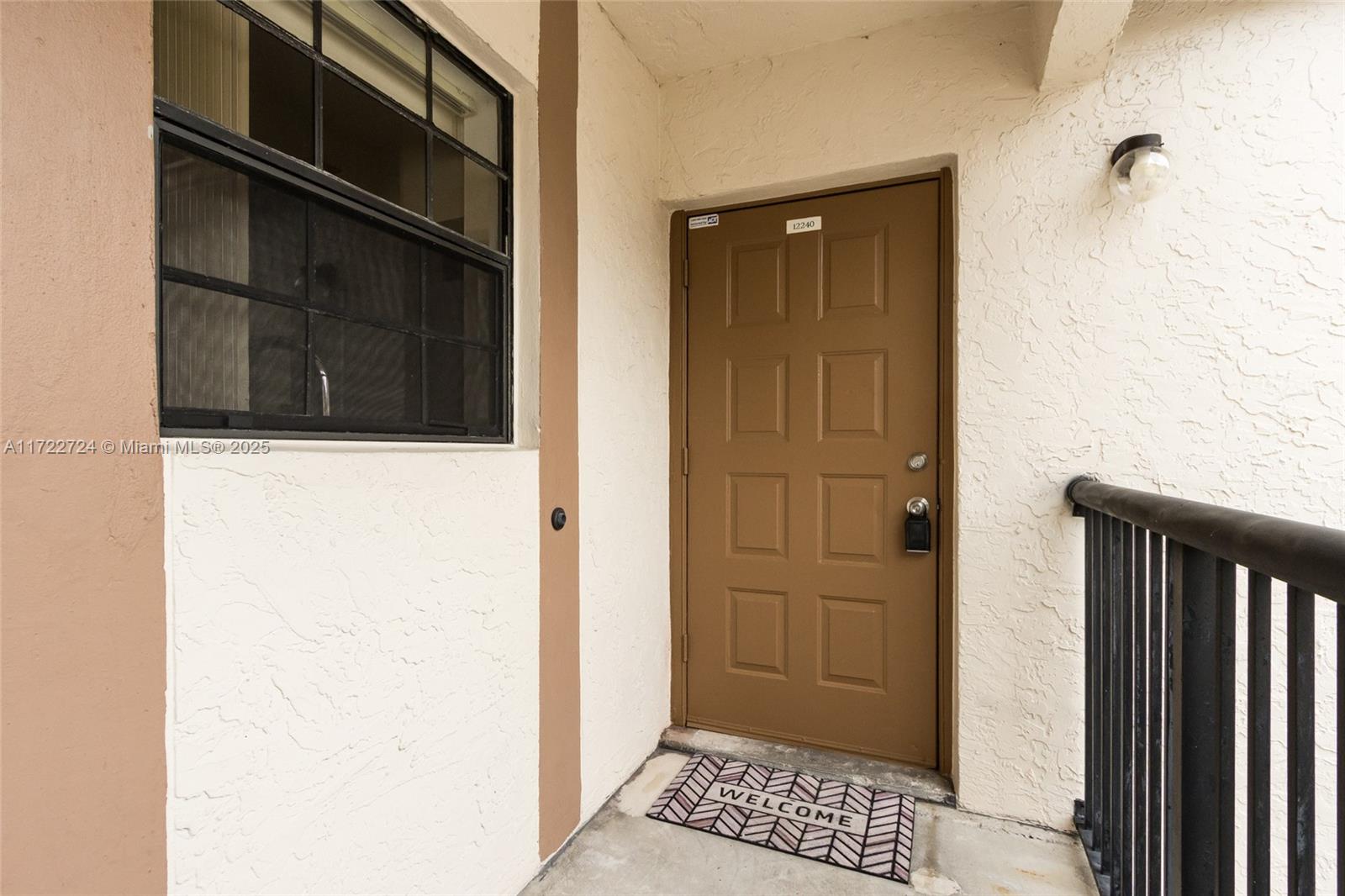 GRENADIER TRACE I CONDO - Residential