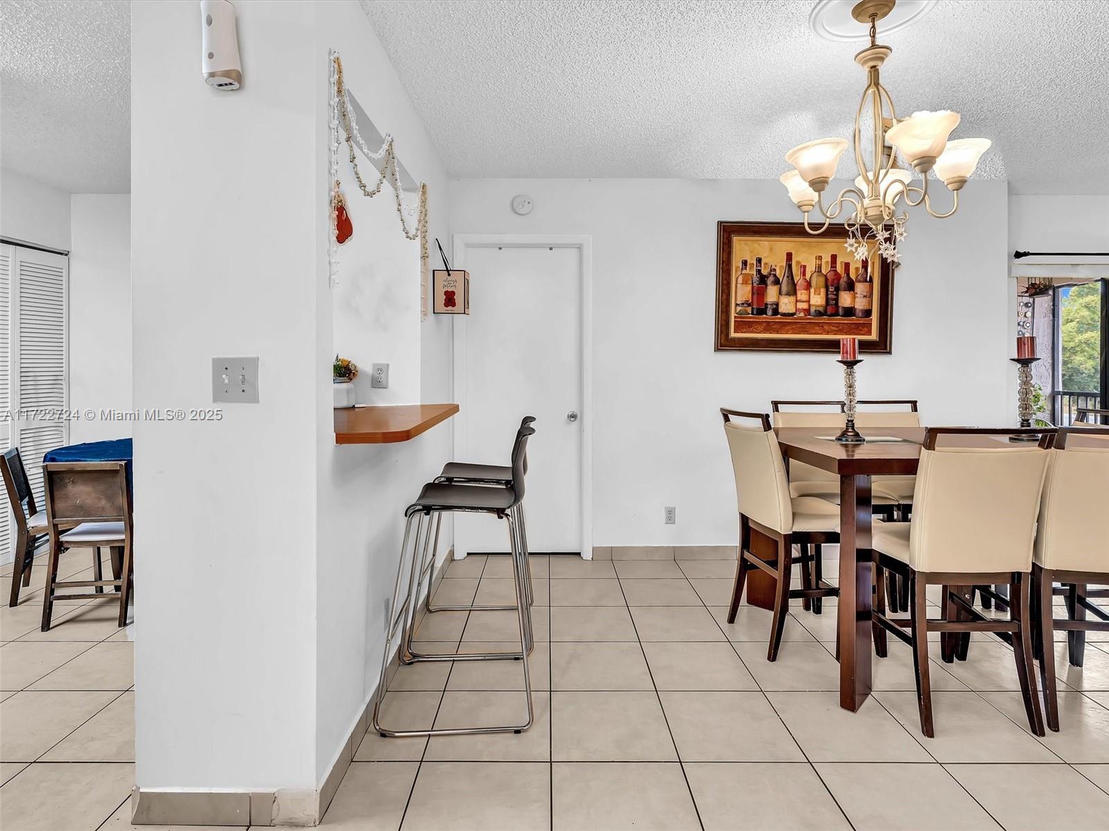 GRENADIER TRACE I CONDO - Residential