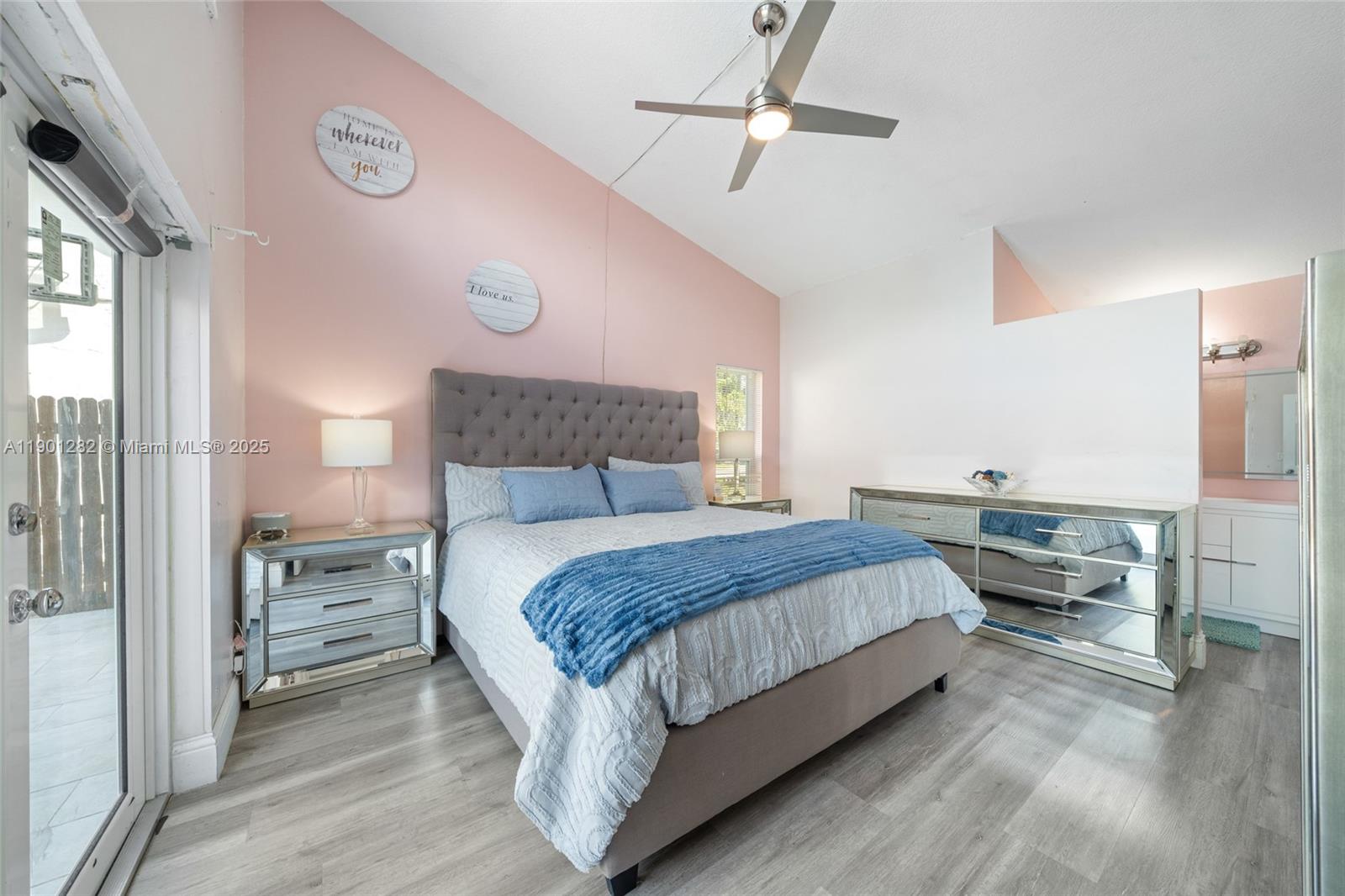 BOULEVARD WEST - Residential