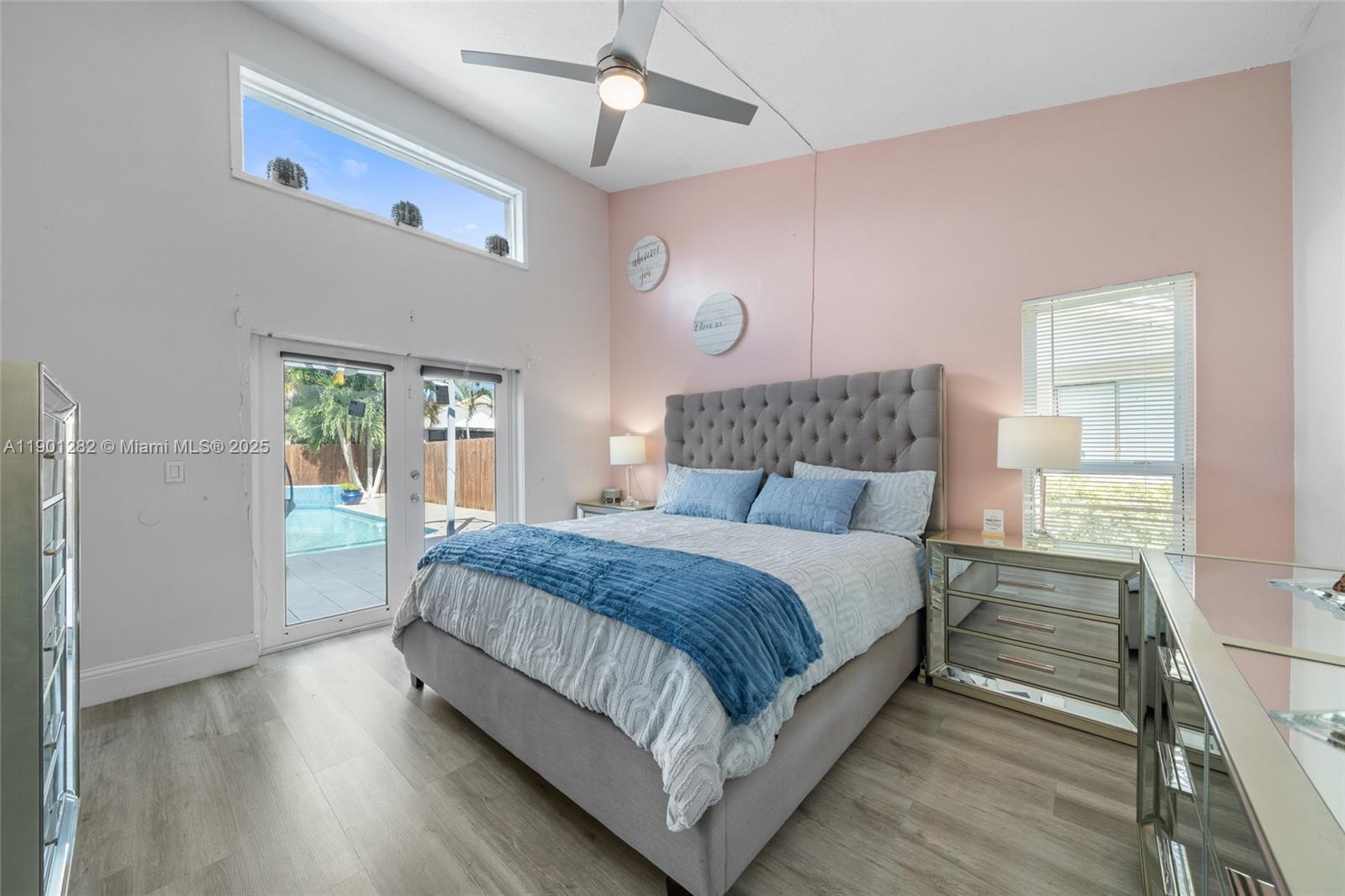 BOULEVARD WEST - Residential