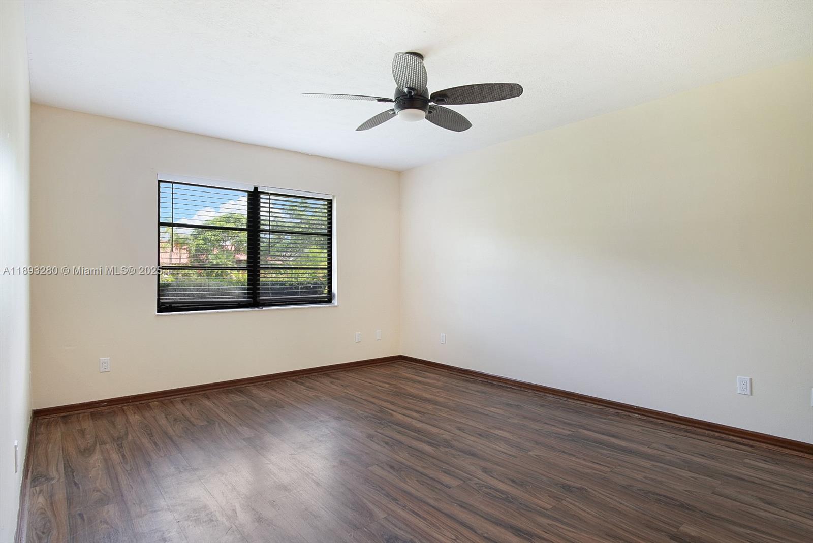 PORT ST LUCIE SECTION 6 - Residential Lease