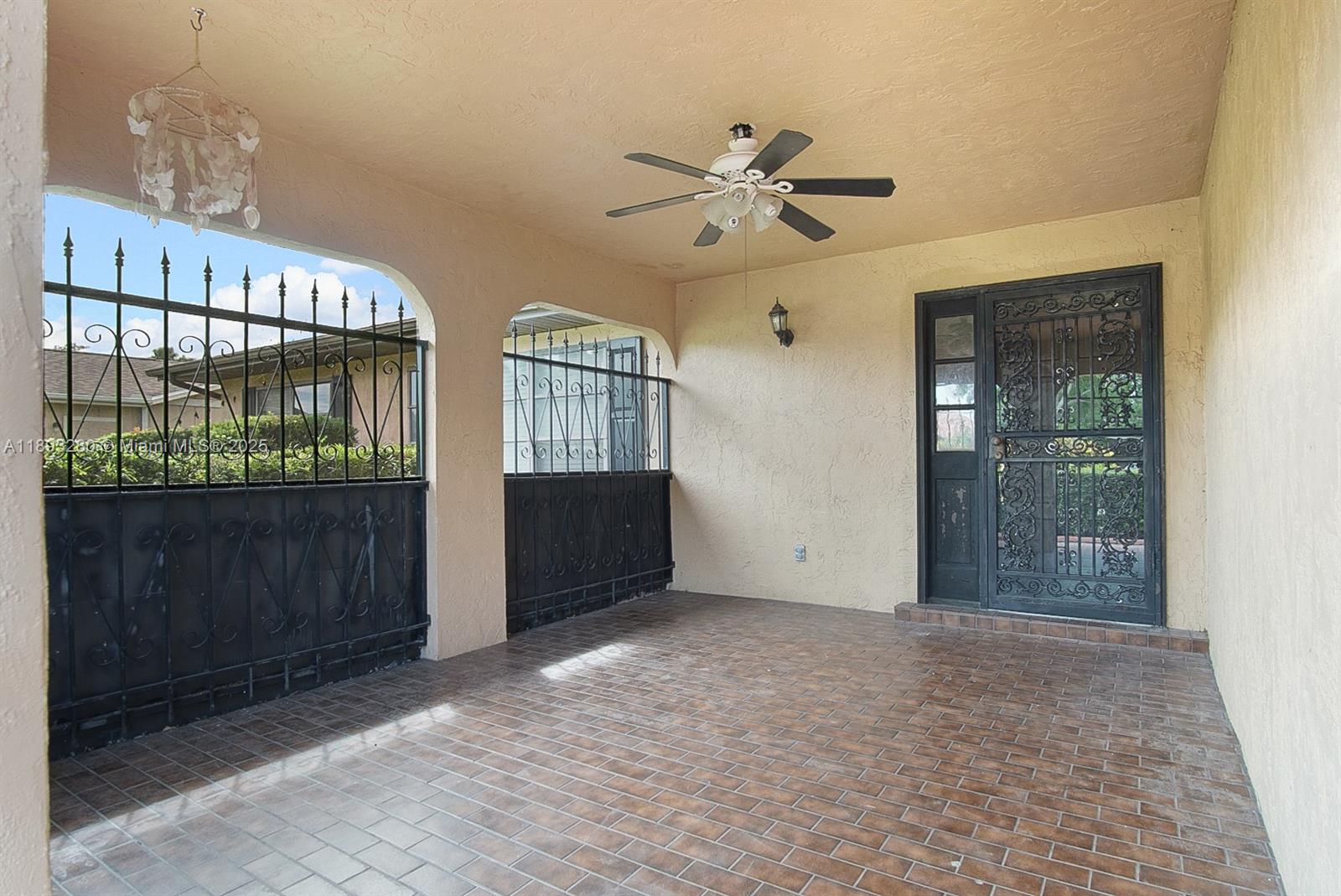 PORT ST LUCIE SECTION 6 - Residential Lease