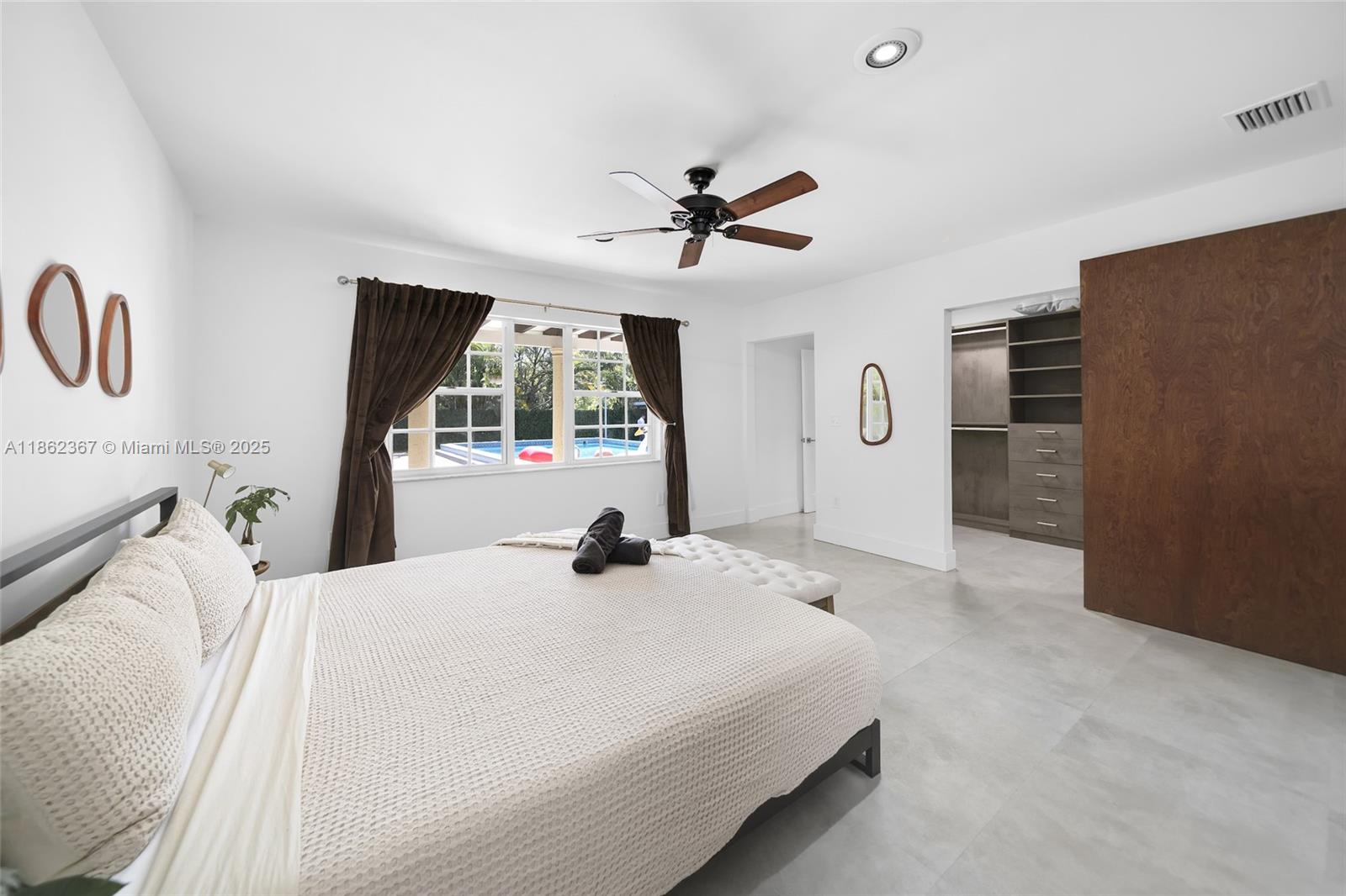 BRICKELL ESTATES - Residential Lease