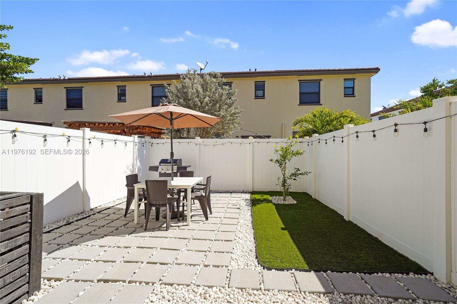 AQUABELLA SECTION TWO - Residential