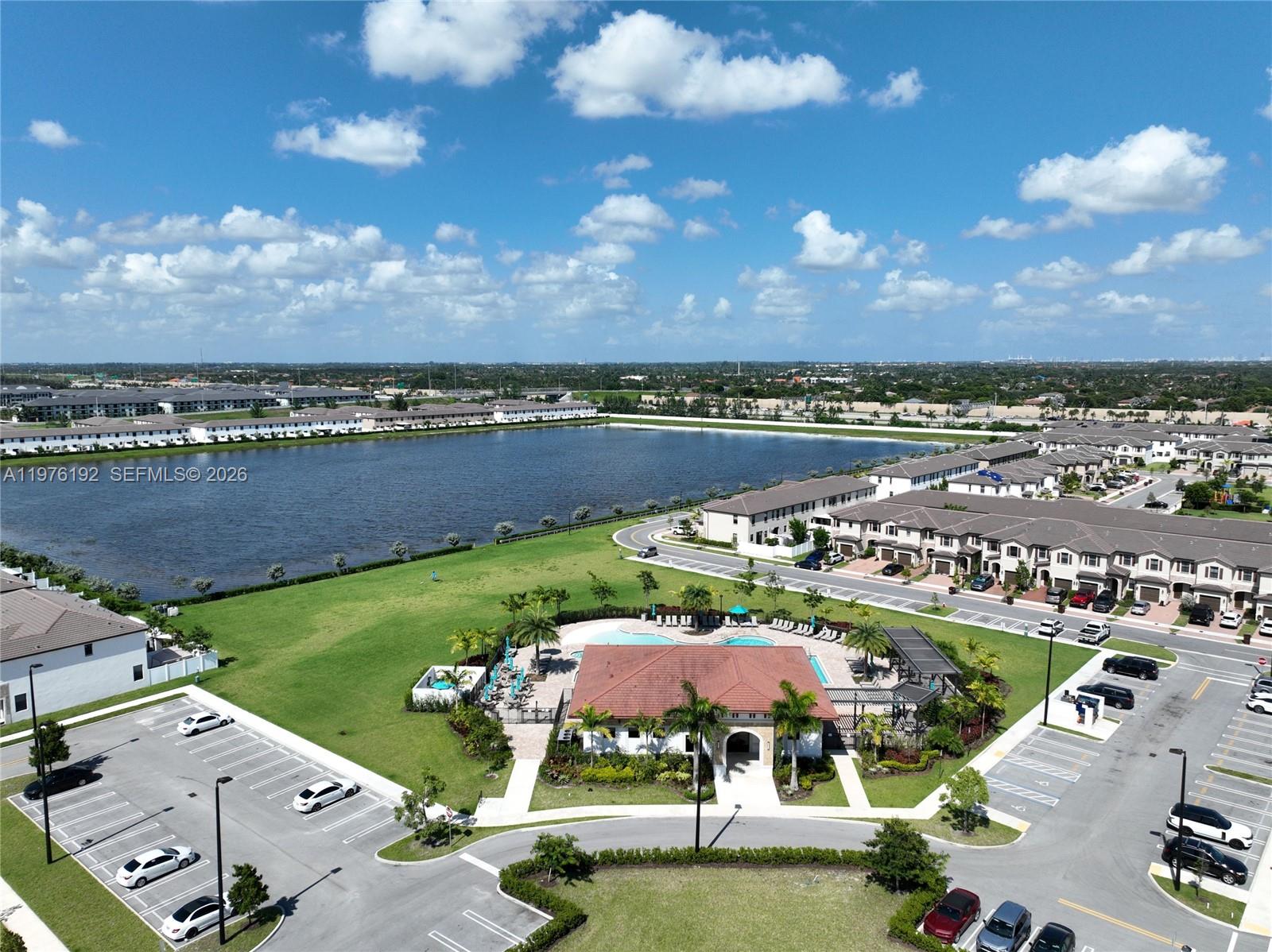 AQUABELLA SECTION TWO - Residential