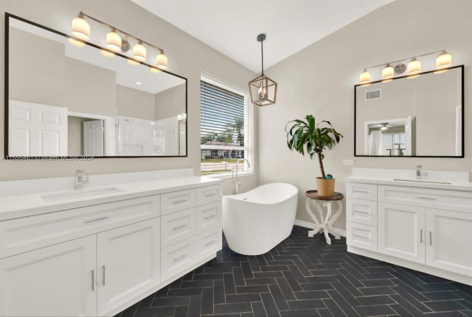 PEMBROKE FALLS - PHASE 1 - Residential