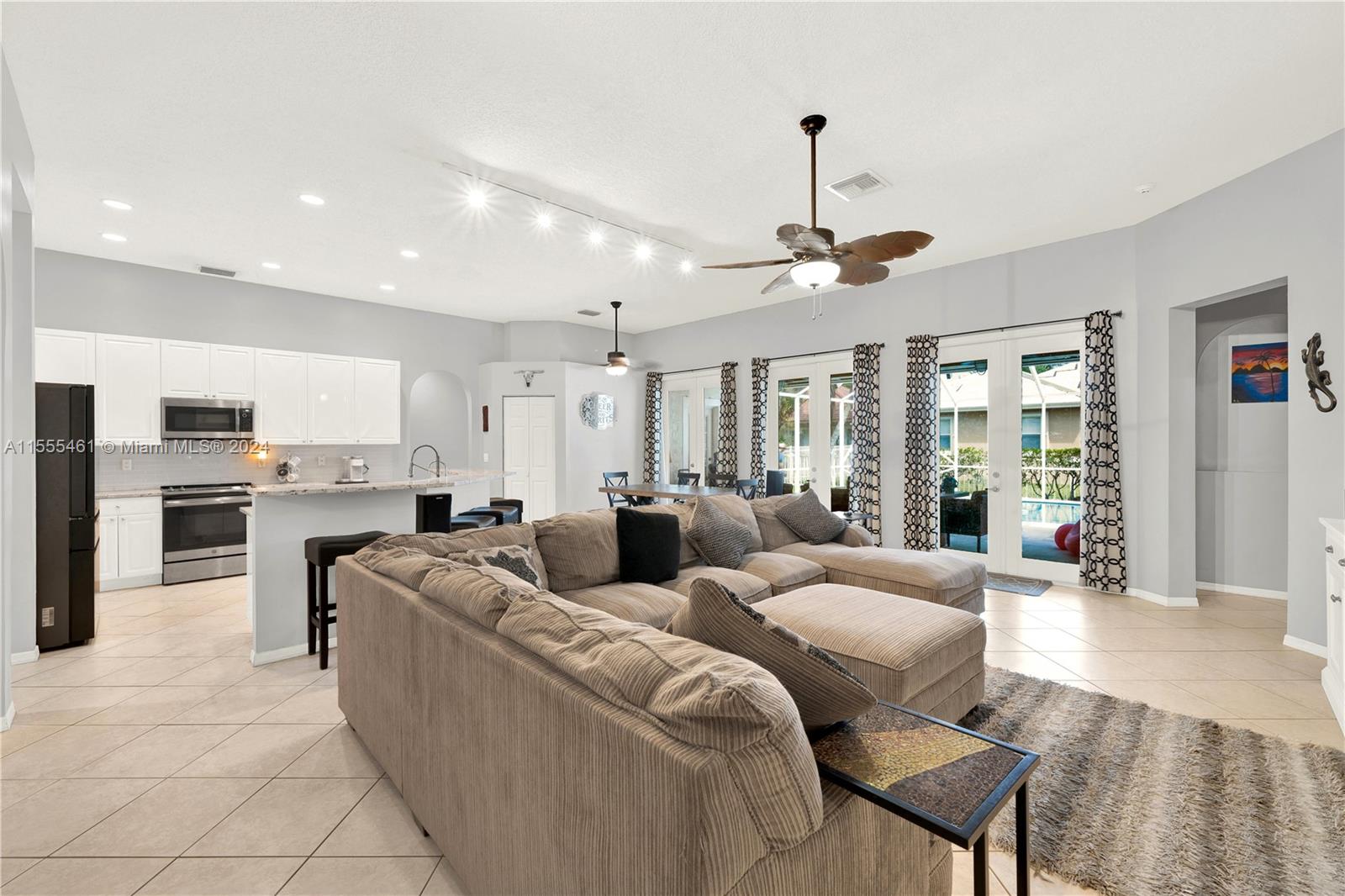 PEMBROKE FALLS - PHASE 1 - Residential