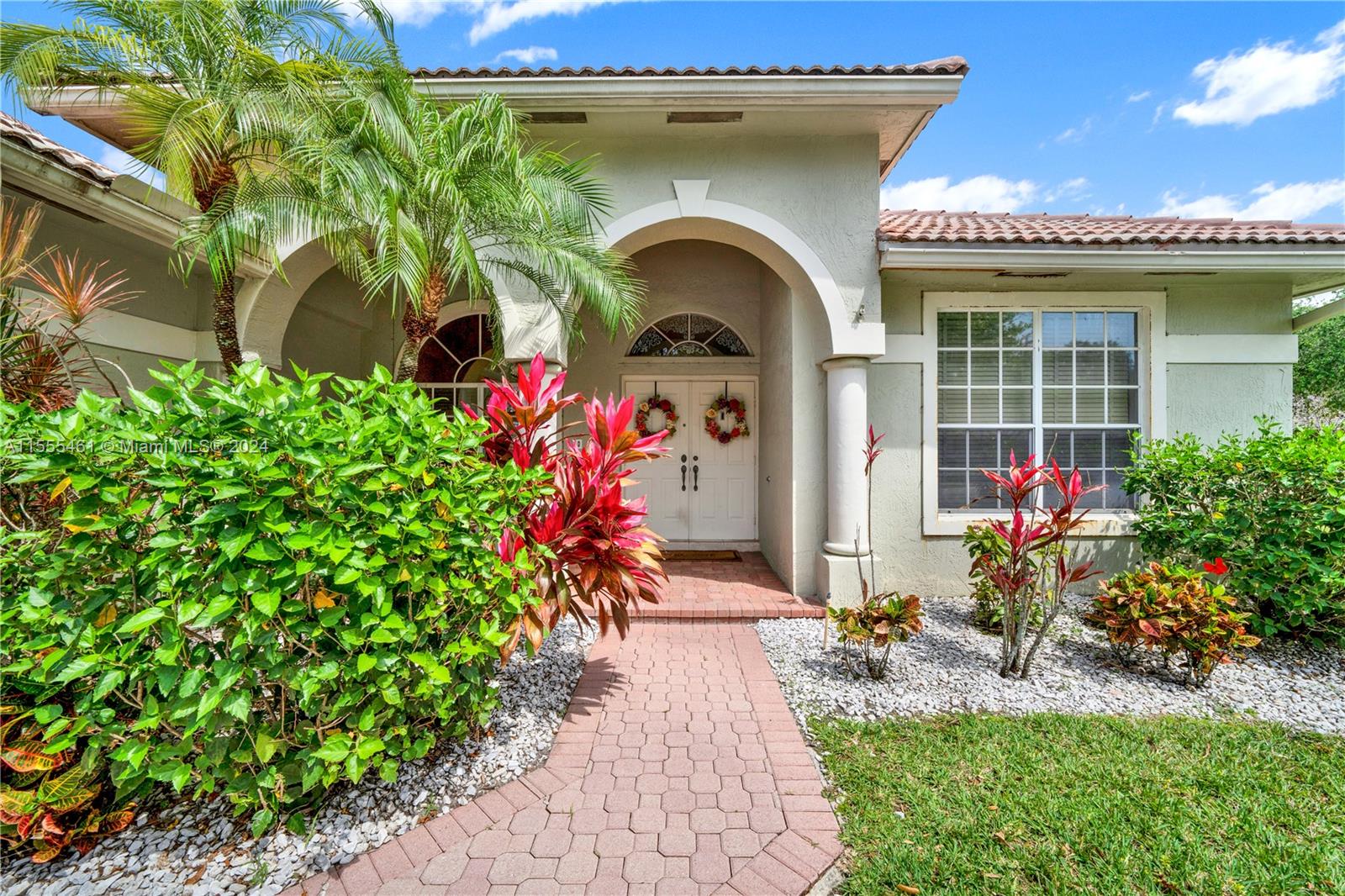 PEMBROKE FALLS - PHASE 1 - Residential