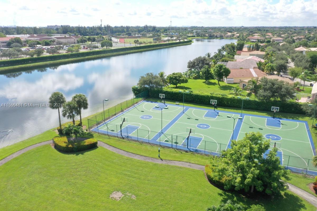 PEMBROKE FALLS - PHASE 1 - Residential