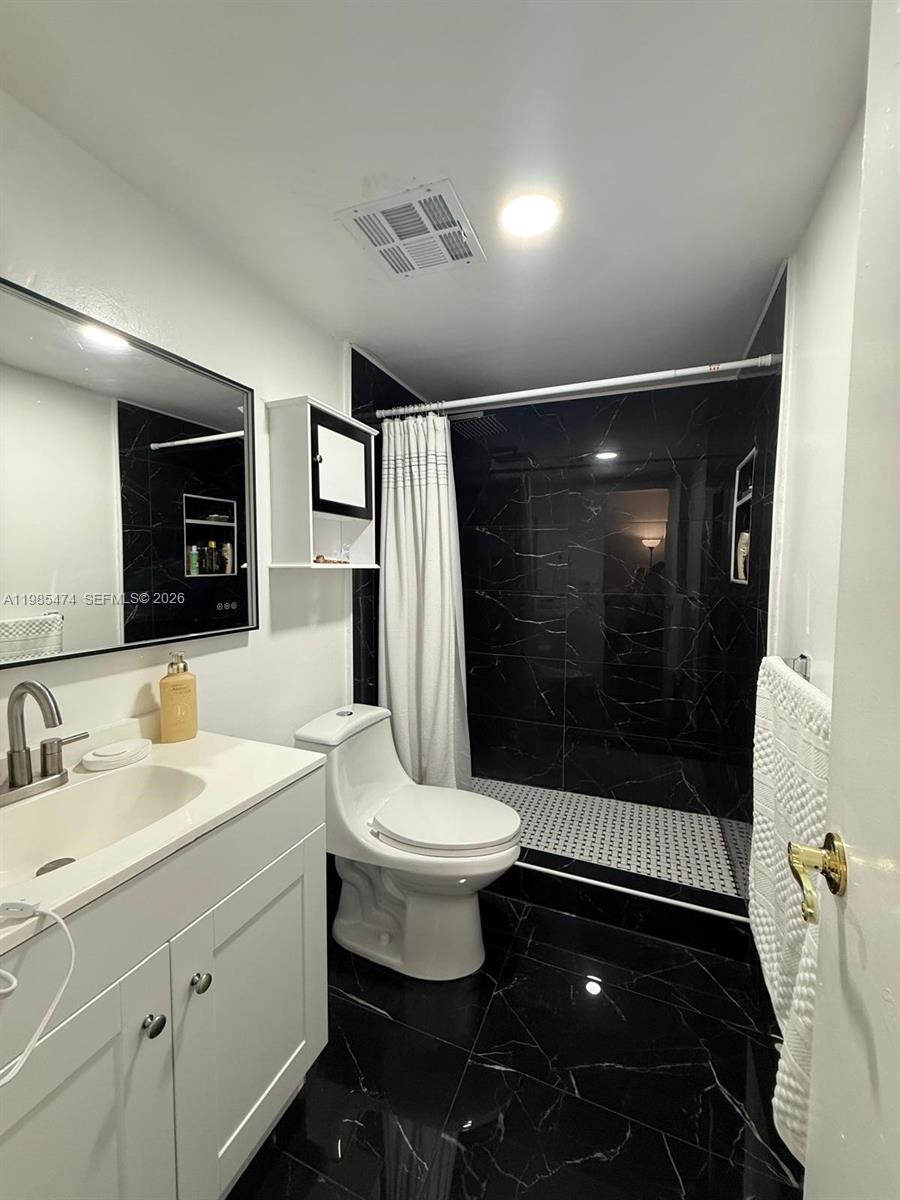 ORIOLE GARDENS 21 CONDO - Residential