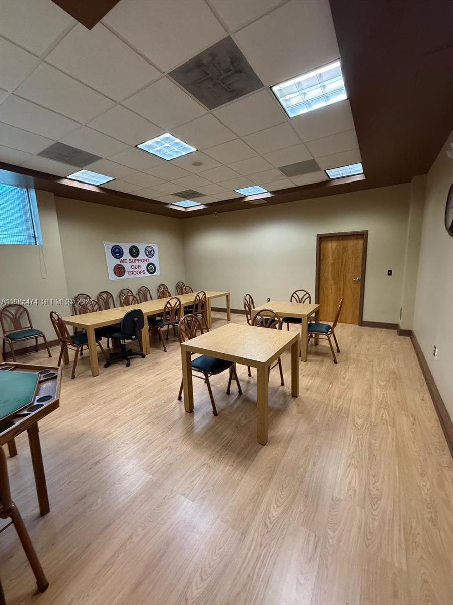 ORIOLE GARDENS 21 CONDO - Residential