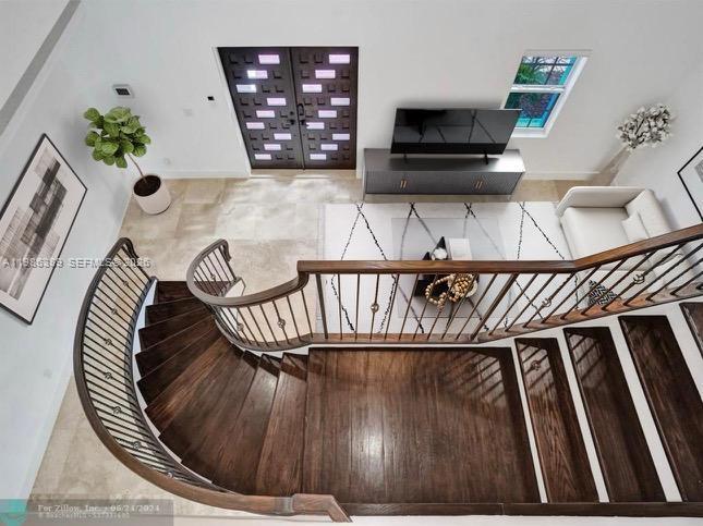 CORAL RIDGE COUNTRY CLUB - Residential