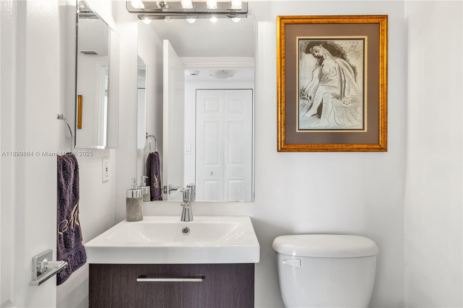 SUNSET HARBOUR NORTH COND - Residential Lease