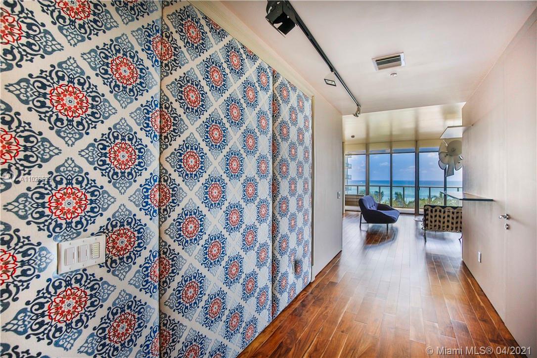 ST REGIS BAL HARBOUR - Residential