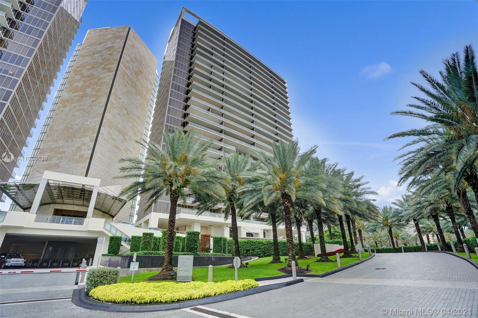 ST REGIS BAL HARBOUR - Residential
