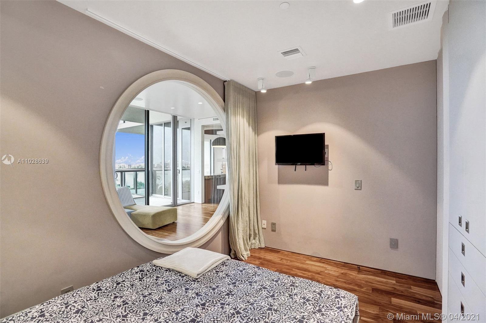 ST REGIS BAL HARBOUR - Residential