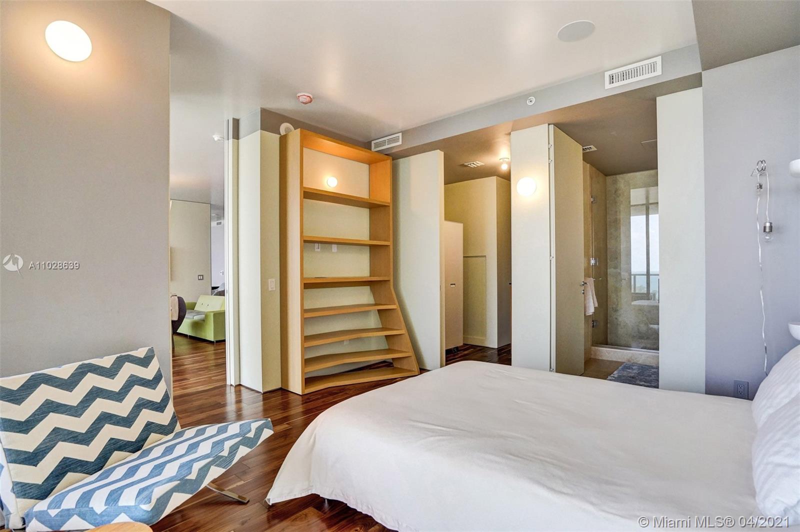 ST REGIS BAL HARBOUR - Residential