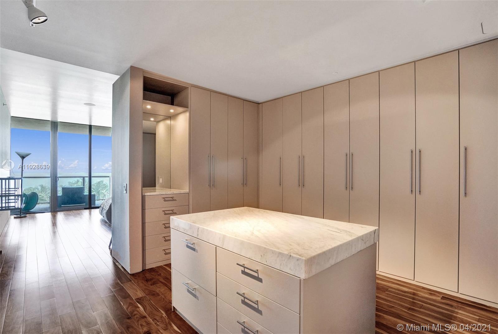 ST REGIS BAL HARBOUR - Residential