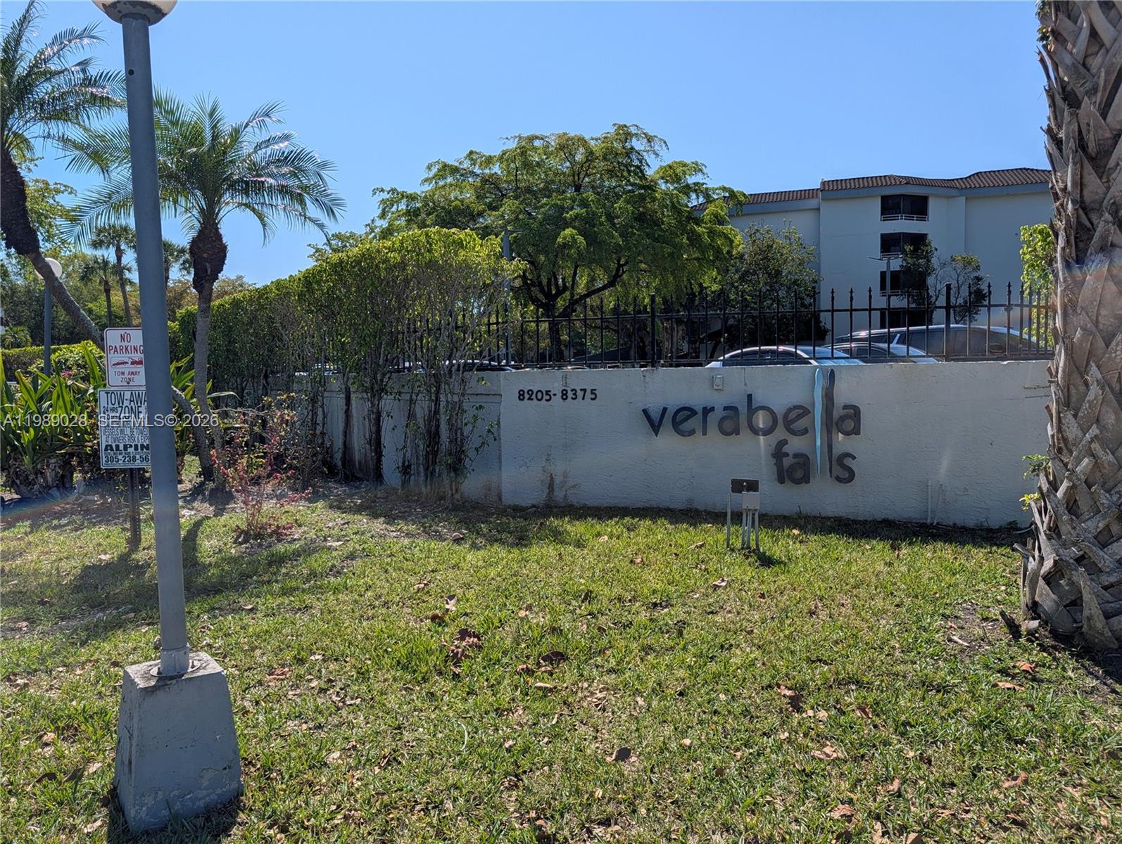 VERABELLA FALLS CONDO - Residential Lease