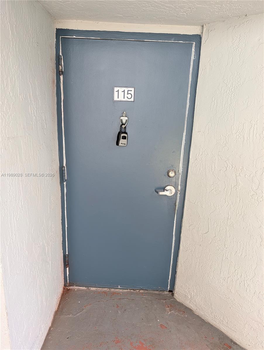 VERABELLA FALLS CONDO - Residential Lease