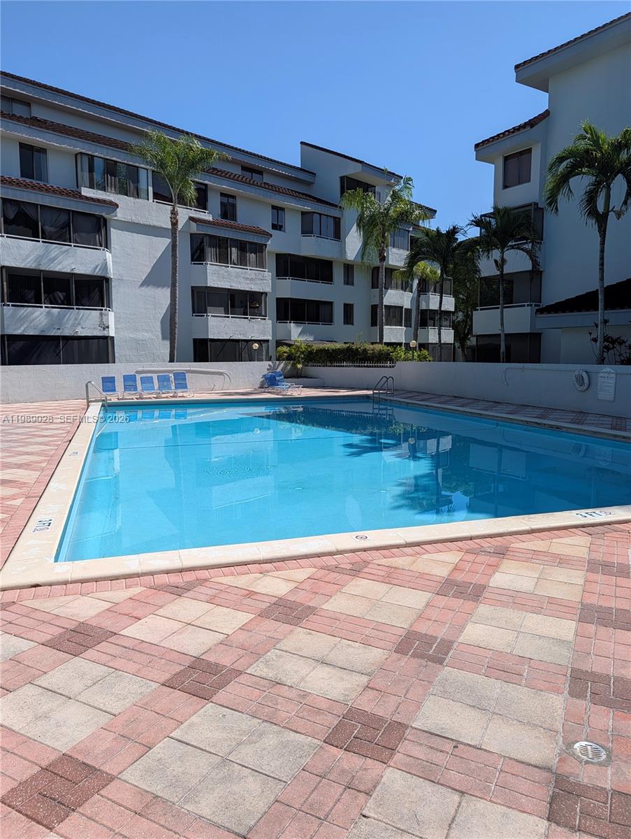 VERABELLA FALLS CONDO - Residential Lease