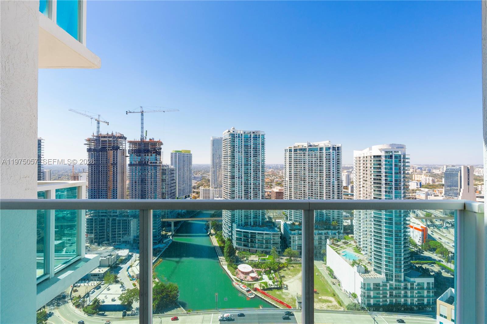 BRICKELL ON THE RIVER N T - Residential