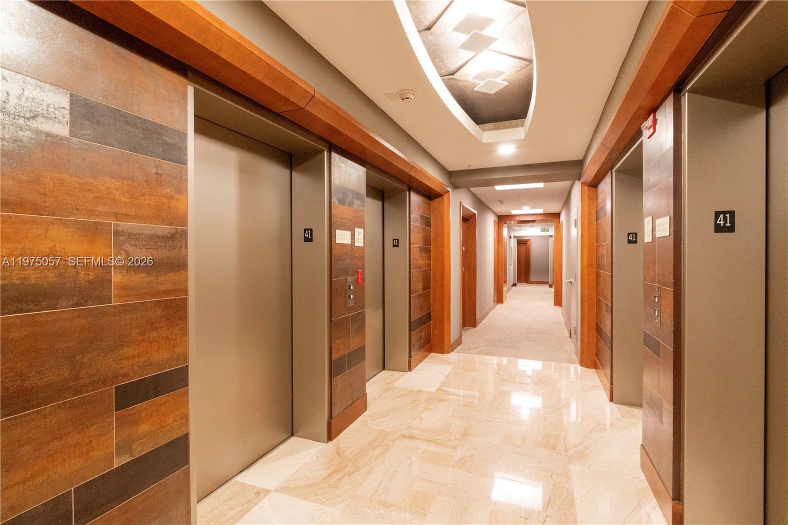 BRICKELL ON THE RIVER N T - Residential