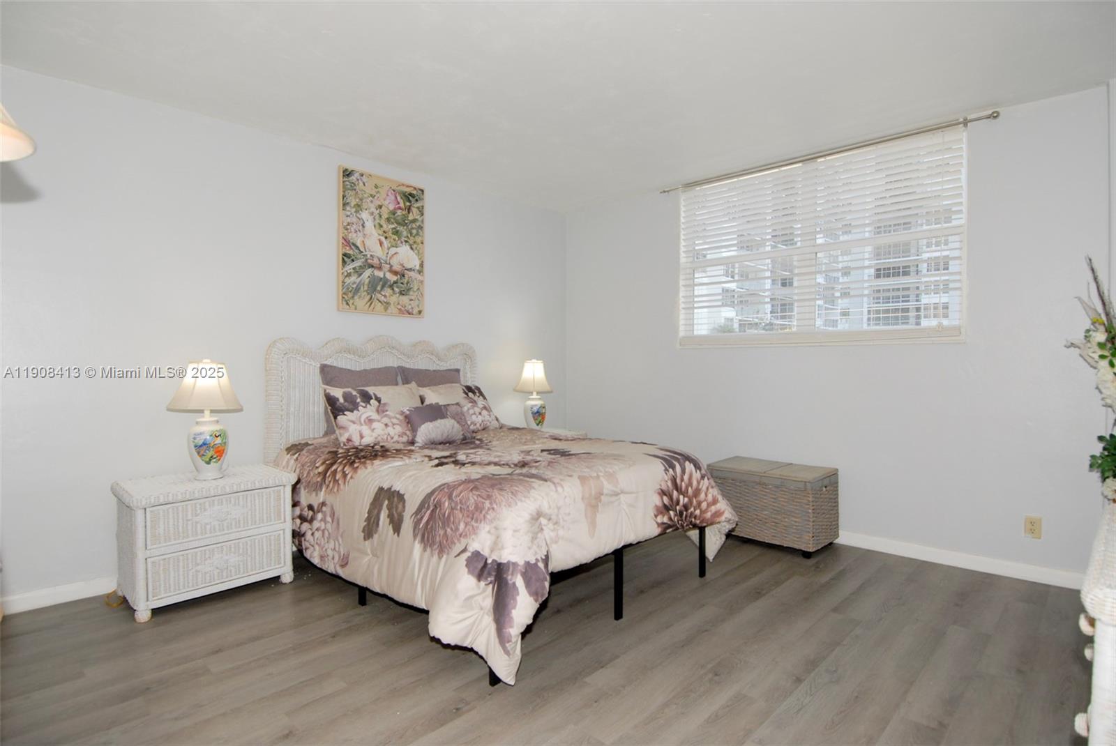 GALT TOWERS CONDO - Residential