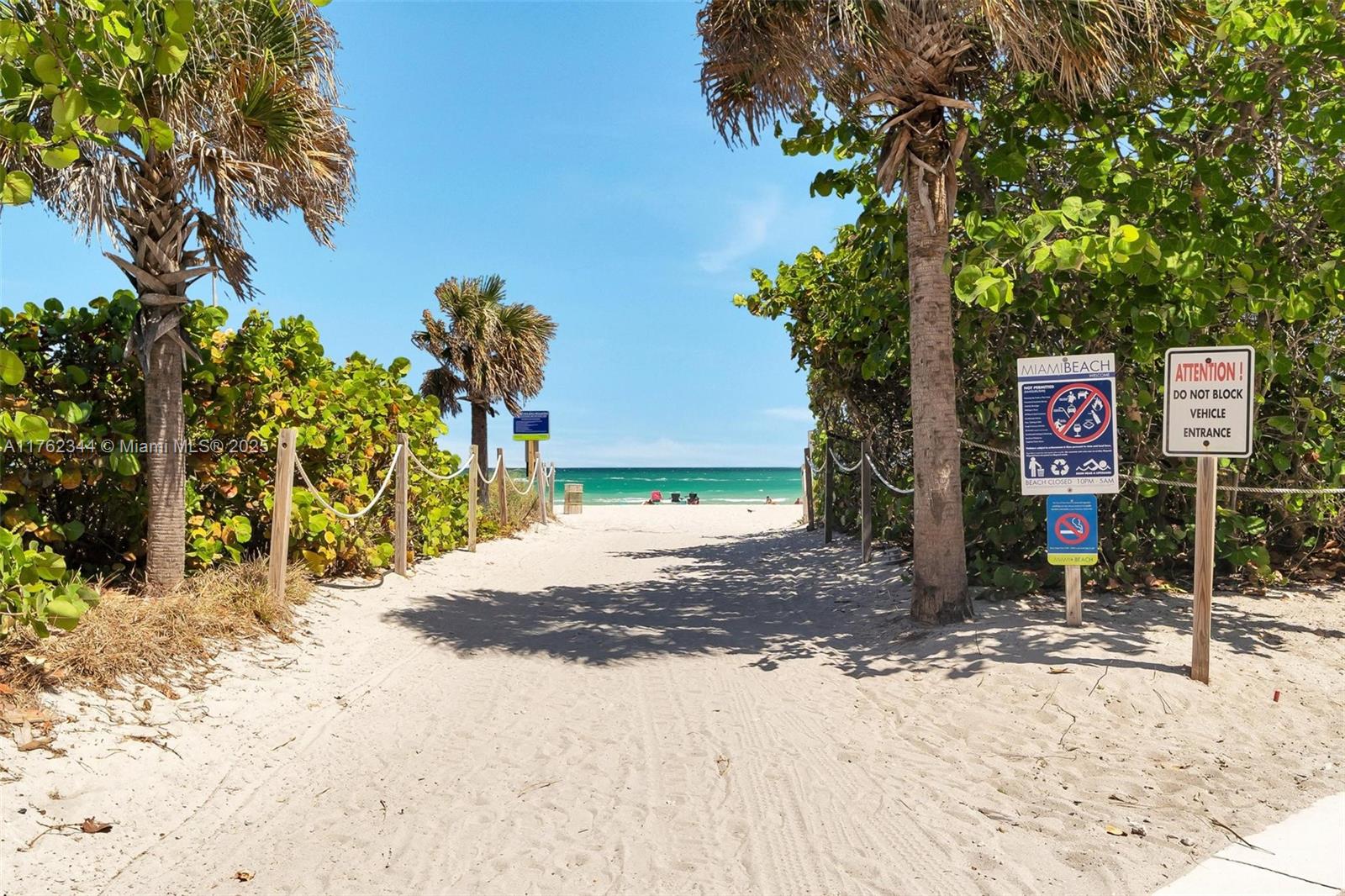 IMPERIAL HOUSE CONDO - Residential