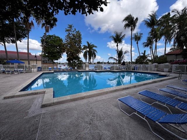 FOUR LAKES SEC 7 - Residential Lease