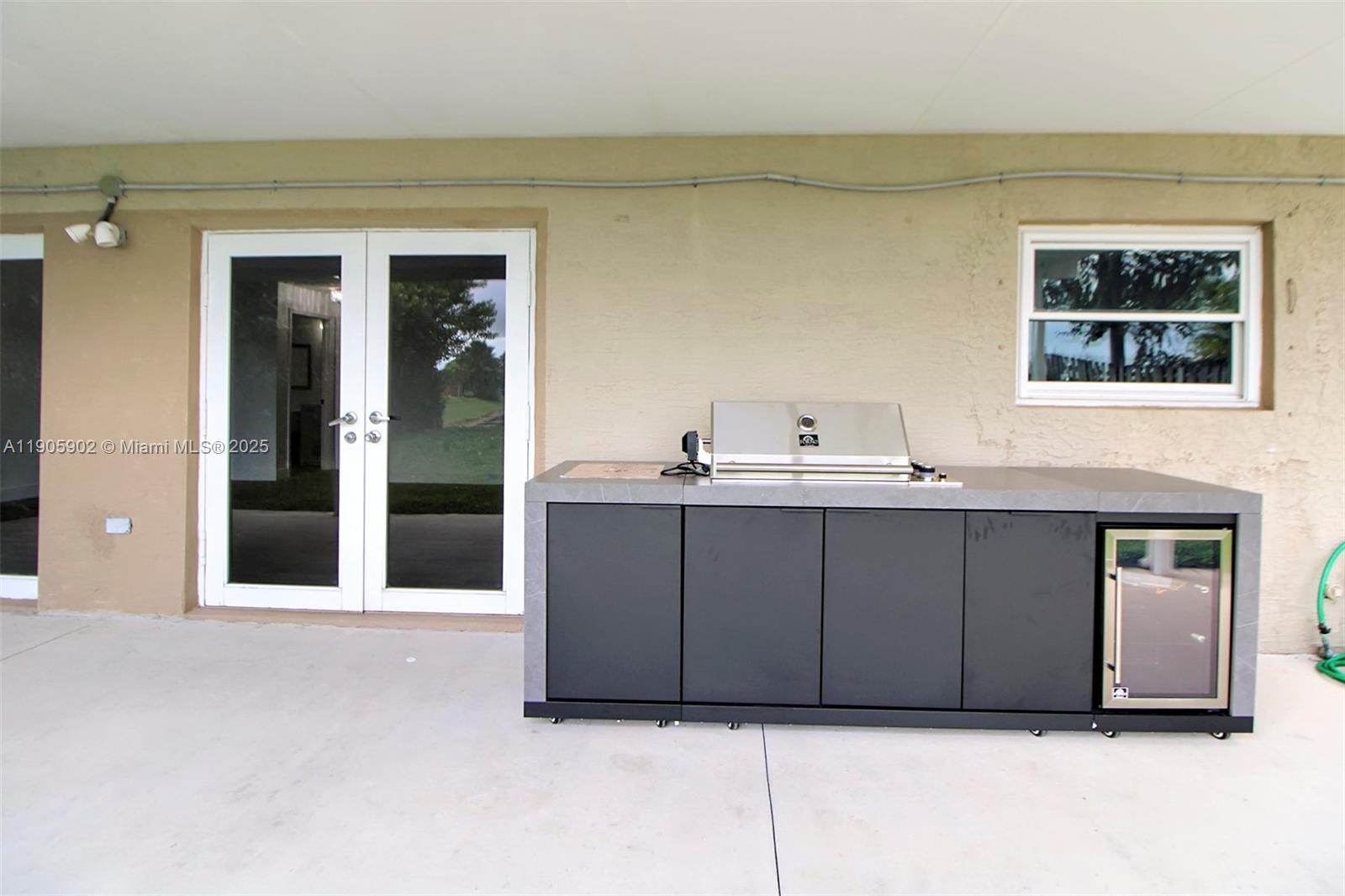 FOUR LAKES SEC 7 - Residential Lease