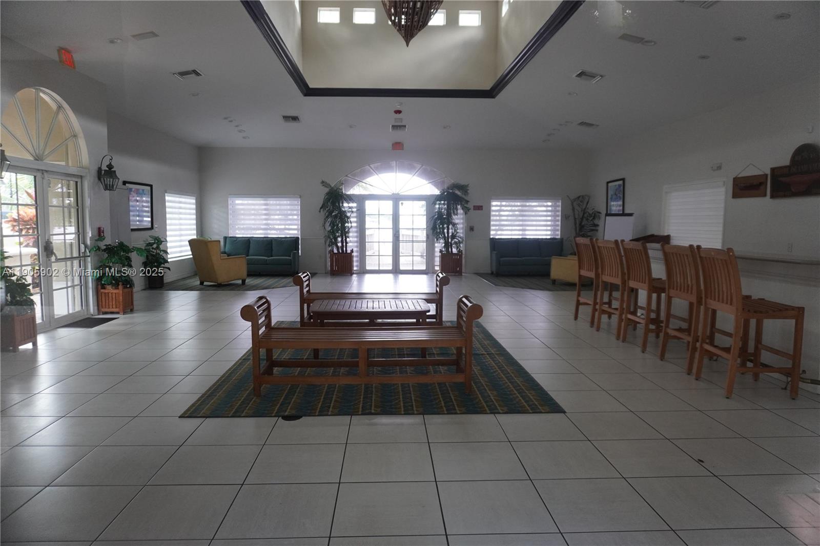 FOUR LAKES SEC 7 - Residential Lease