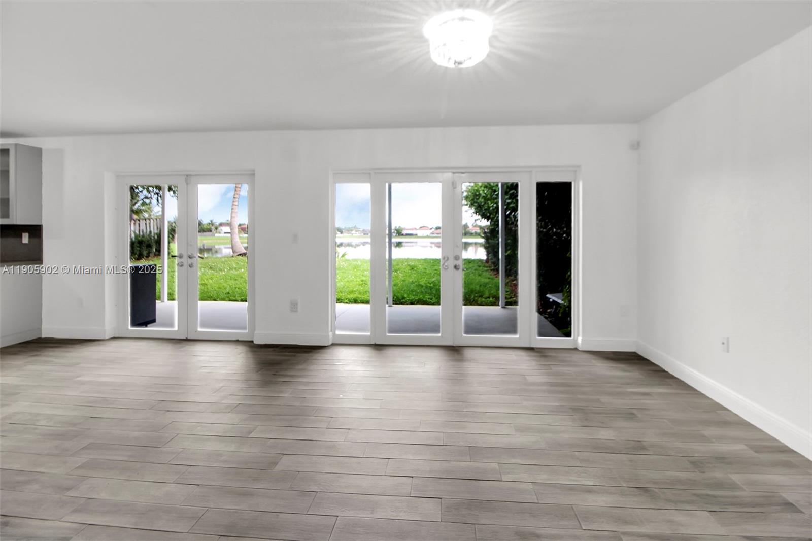 FOUR LAKES SEC 7 - Residential Lease