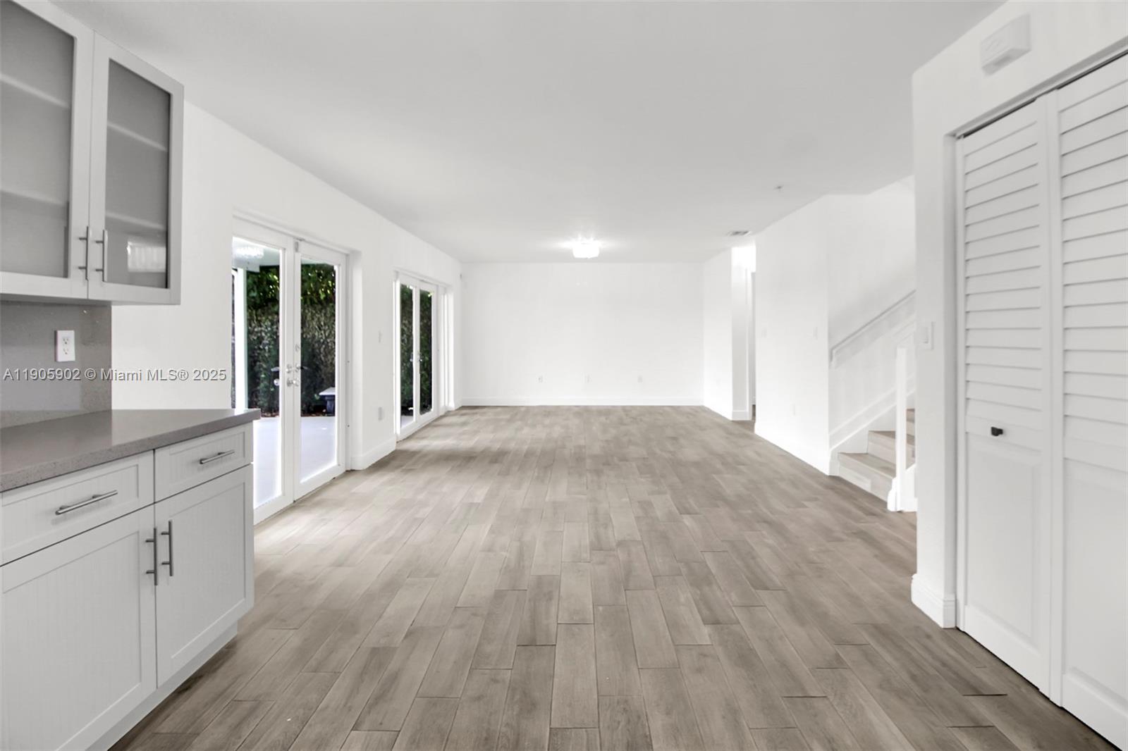 FOUR LAKES SEC 7 - Residential Lease