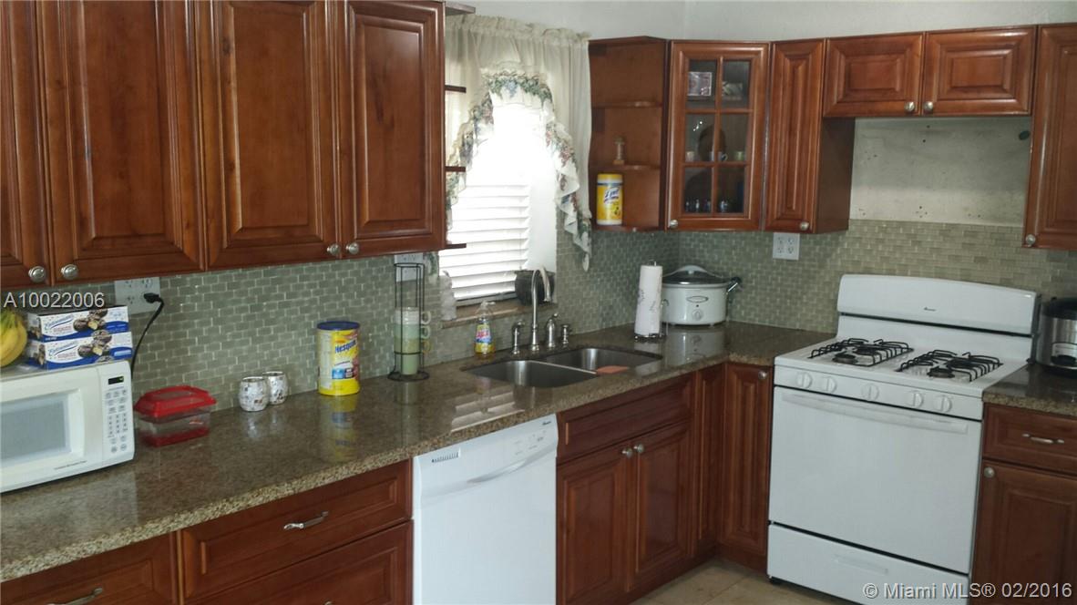 Biscayne Gardens Sec E Pt - Residential