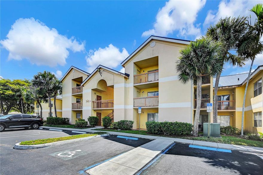 Beautifully maintained 2-bed, 2-bath first floor condo in South Palm Place, lots of natural light, and an updated kitchen. The master has a walk-in closet; the bathrooms are renovated. Pet-friendly community with pool, gym, tennis, and walking paths. Close to parks, dining, highways, and just 7 minutes to Sawgrass Mills. The brand new metal roof, concrete work, and exterior paint have all been recently done. All ages are welcome, 700+ credit is required, and it is OK to lease—great for first-time buyers or investors!