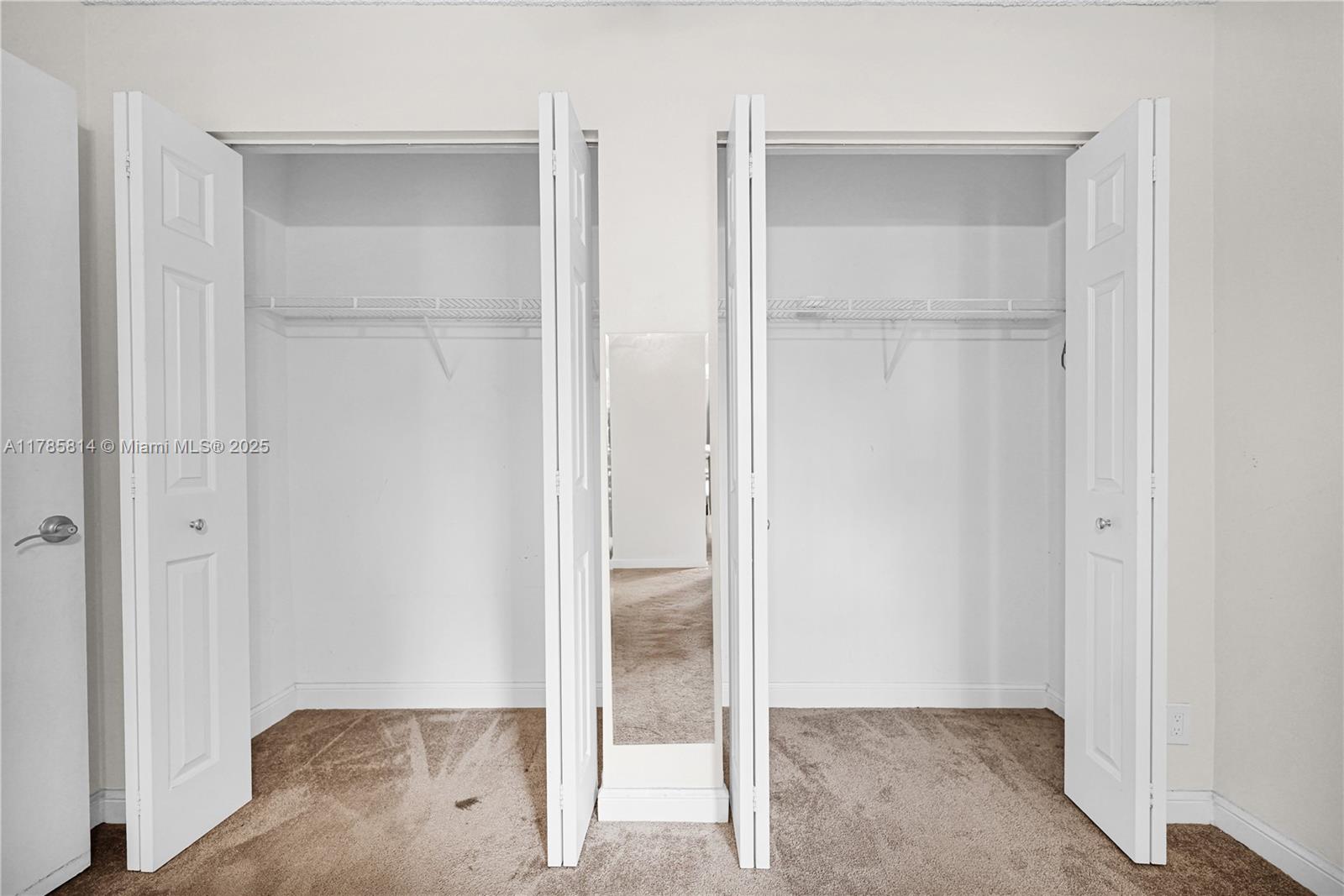 SOUTH PALM PLACE CONDO - Residential