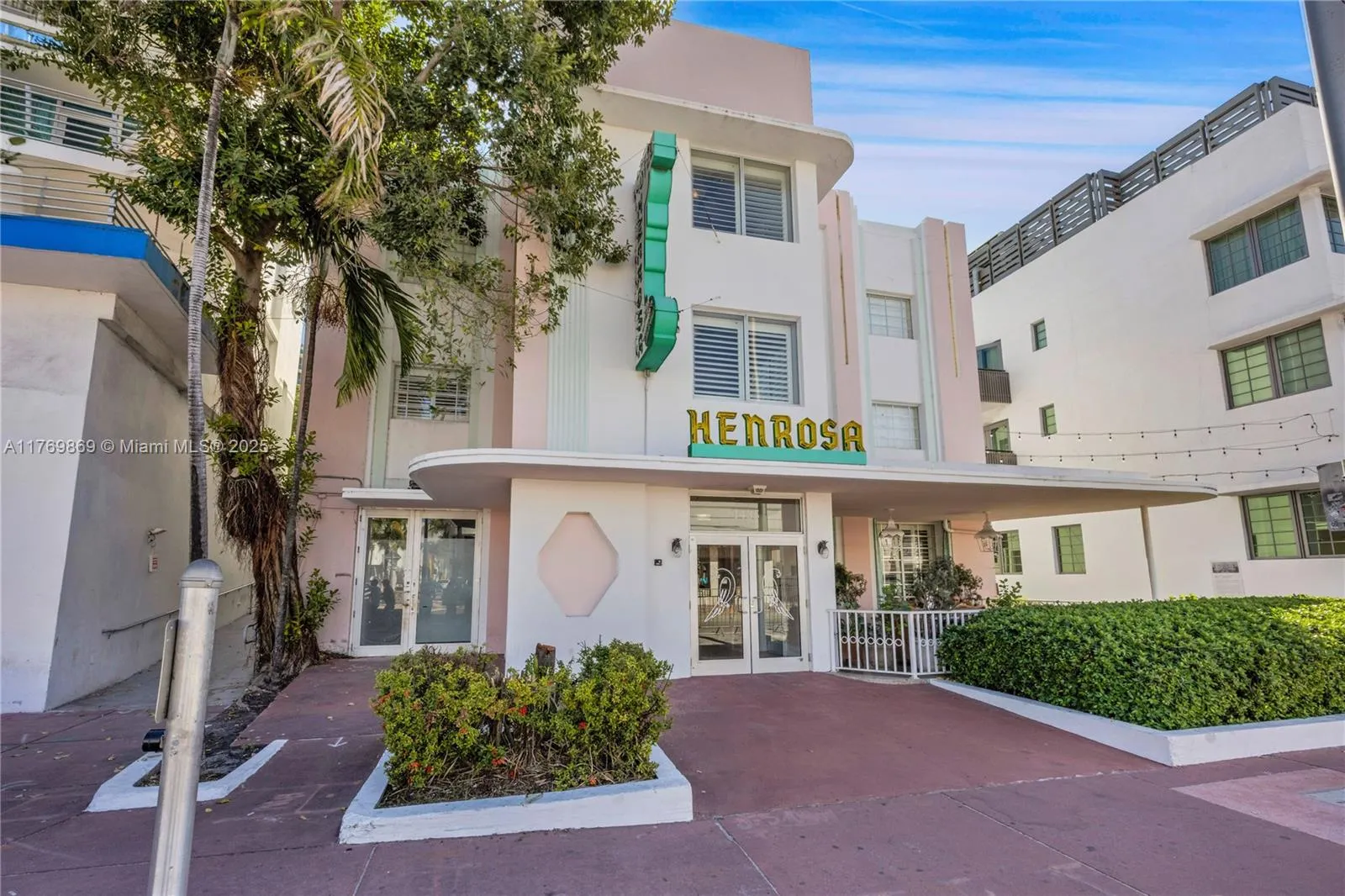 Miami Beach, Florida 33139, United States, ,Residential,Active,94363