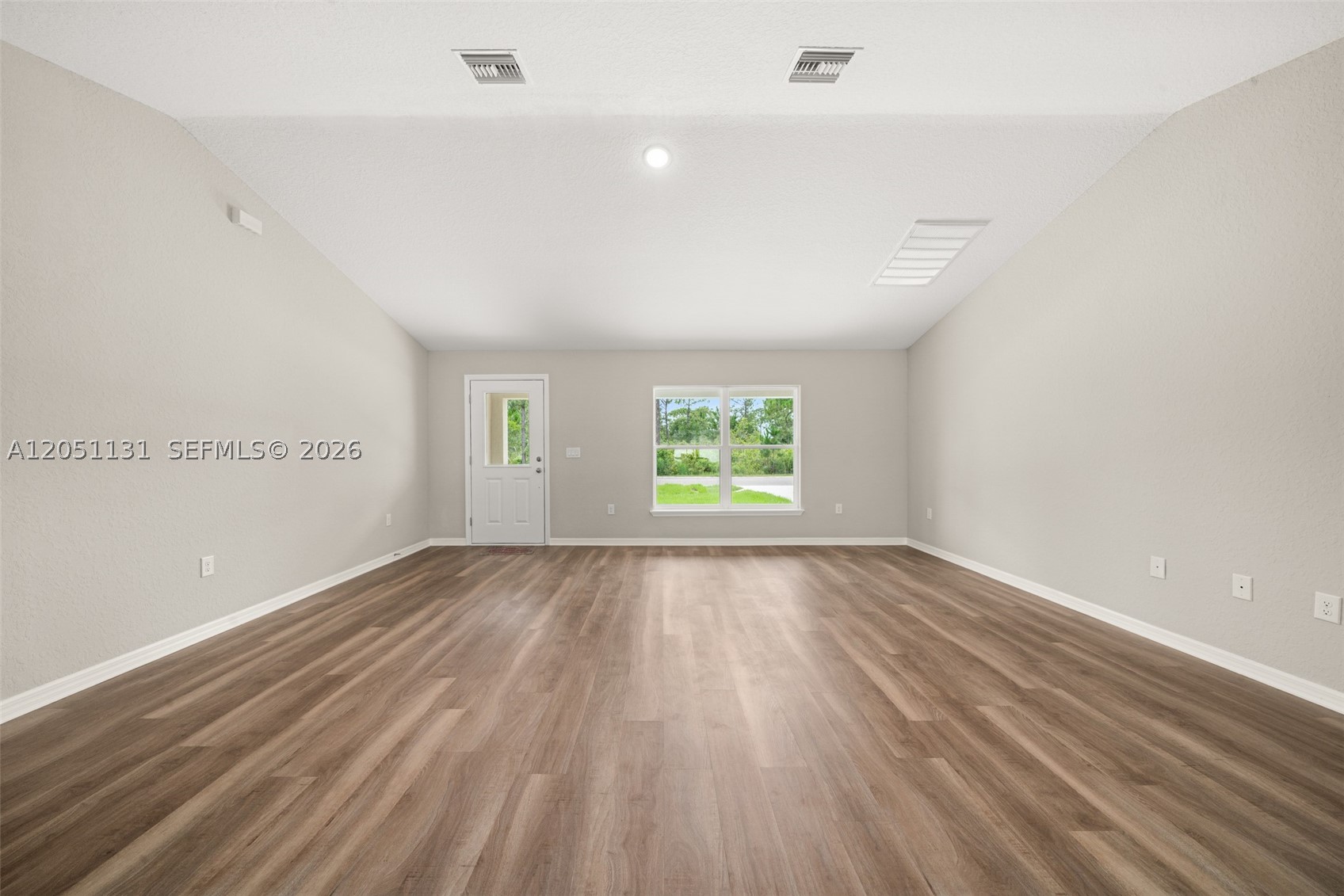 5652 Cortez Blvd.