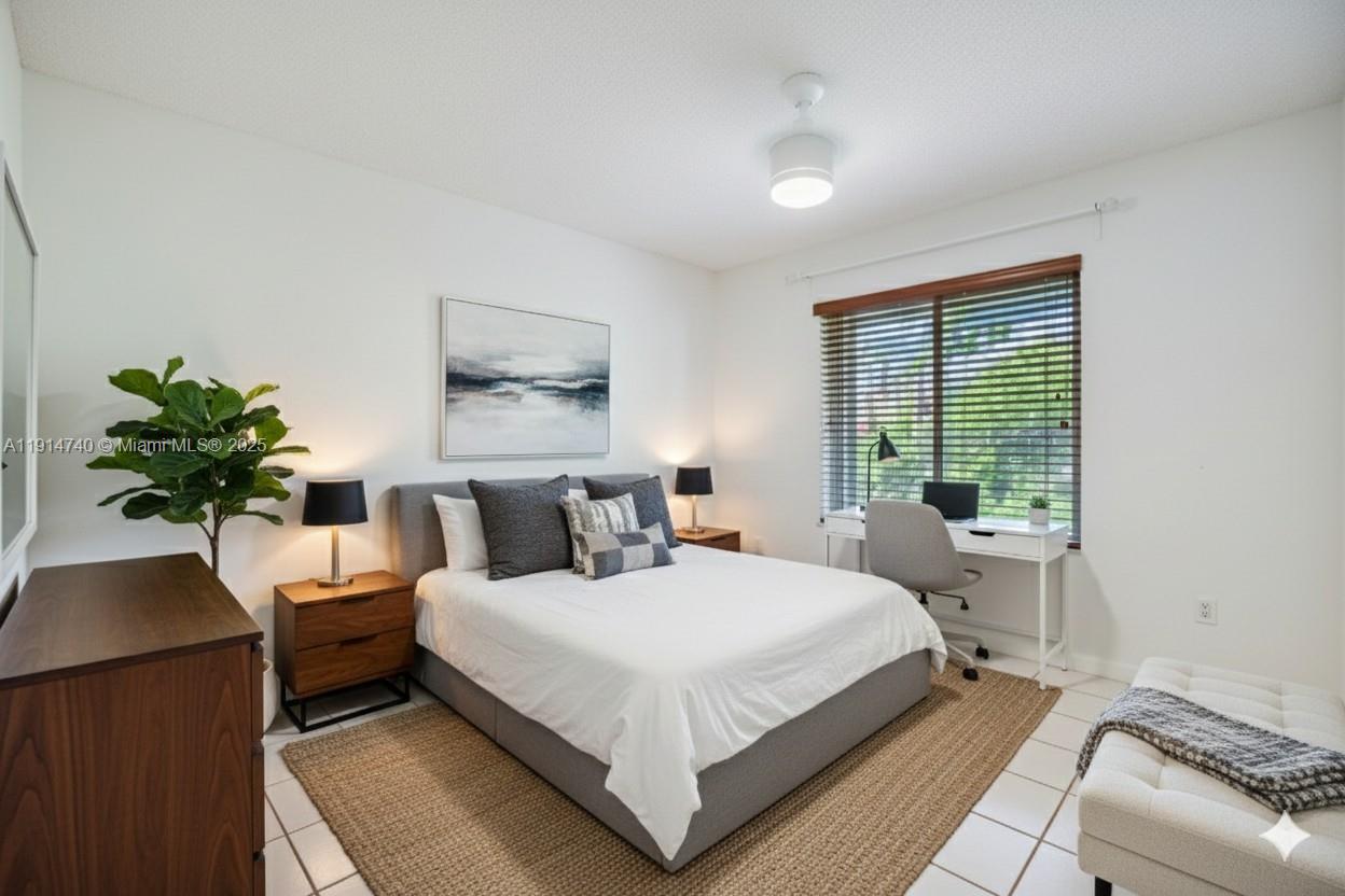 WINSTON PARK UNIT 8 - Residential