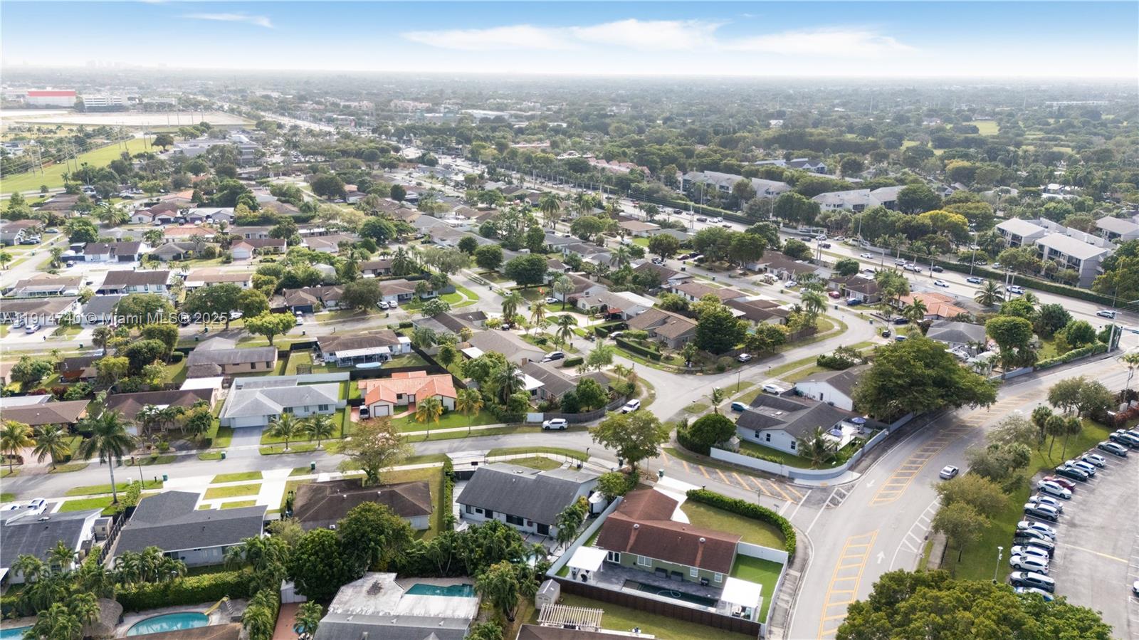 WINSTON PARK UNIT 8 - Residential