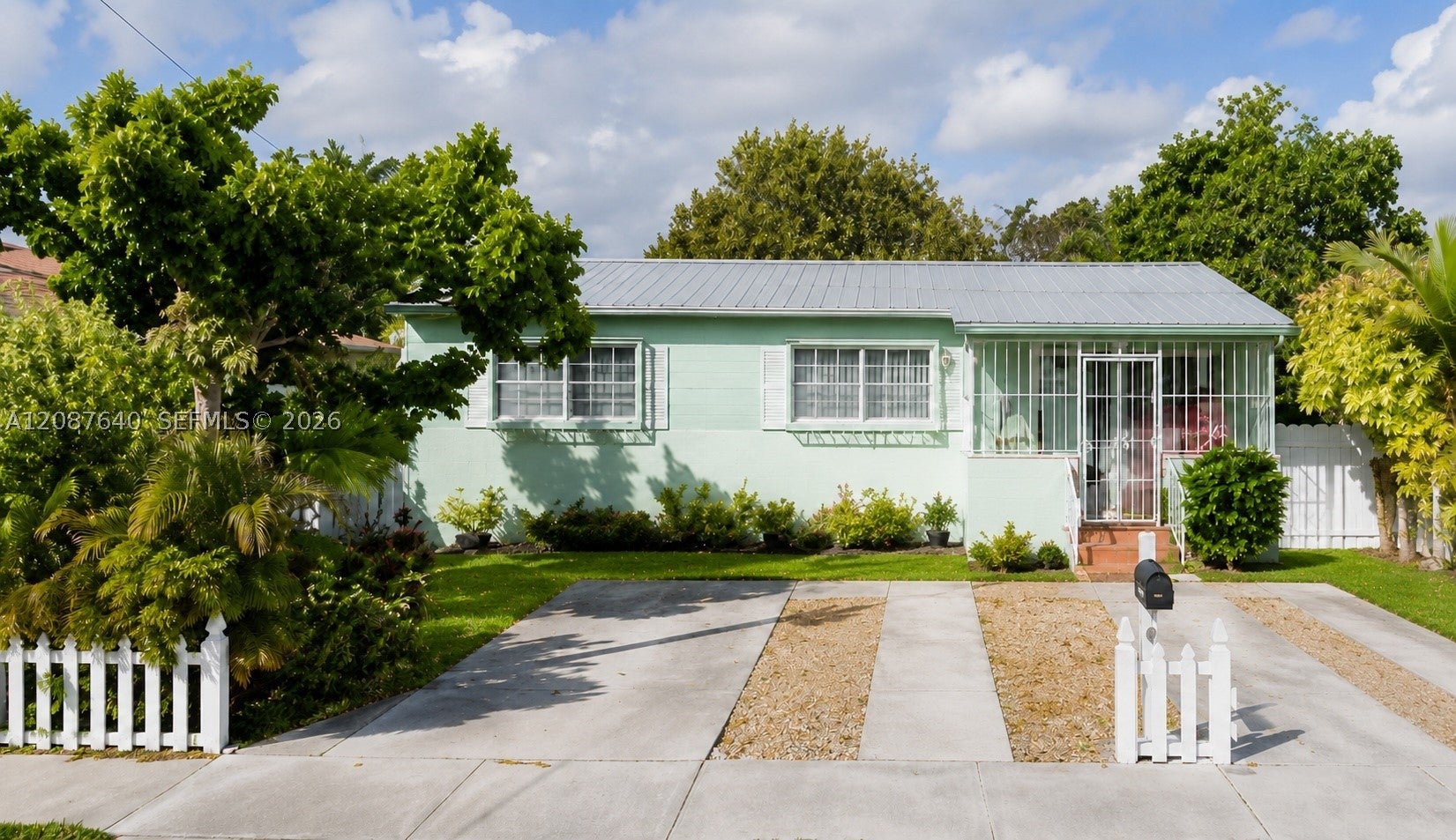 3430 SW 89th Ave