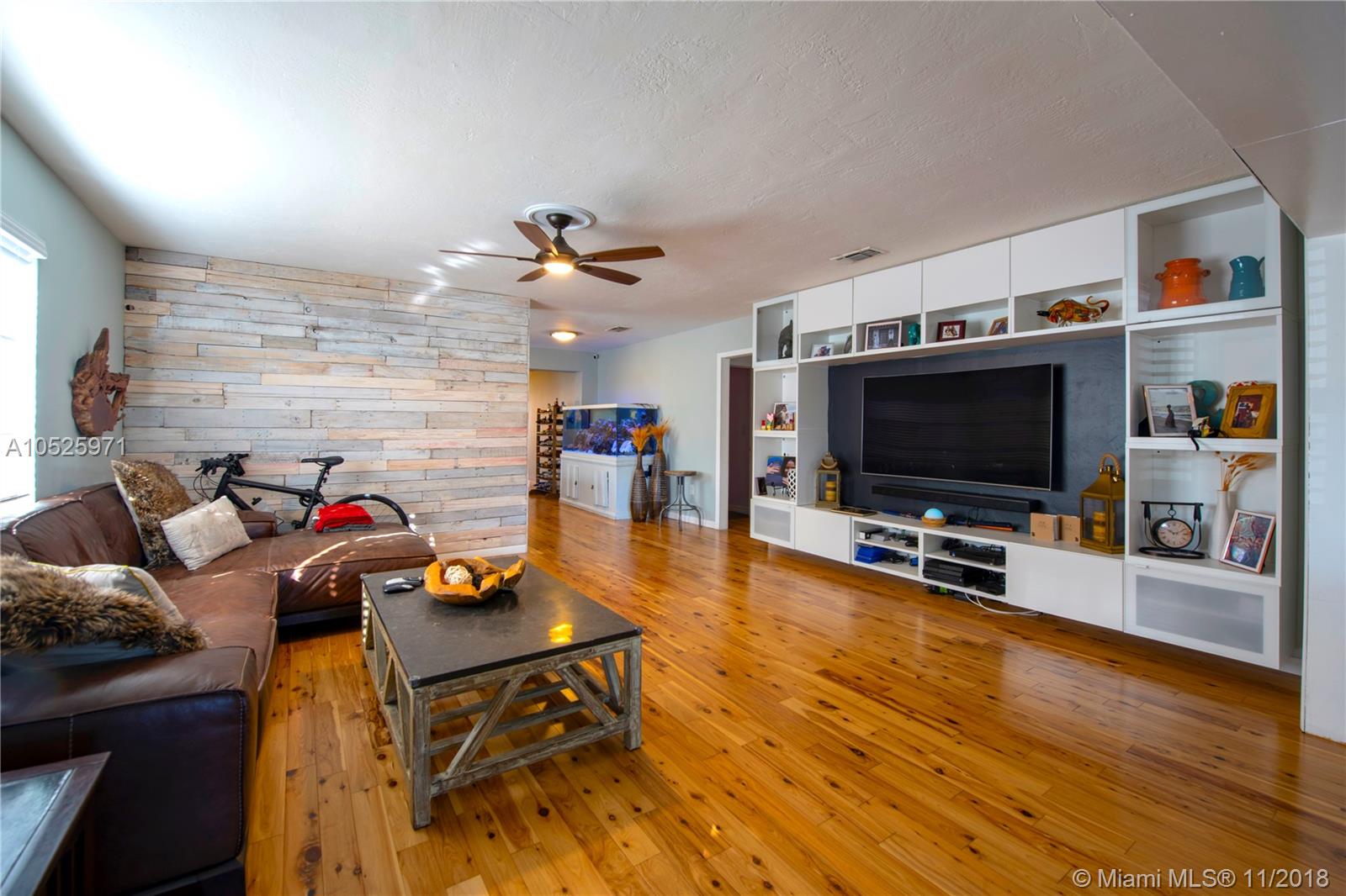 HOLLYWOOD SOUTH SIDE ADD - Residential