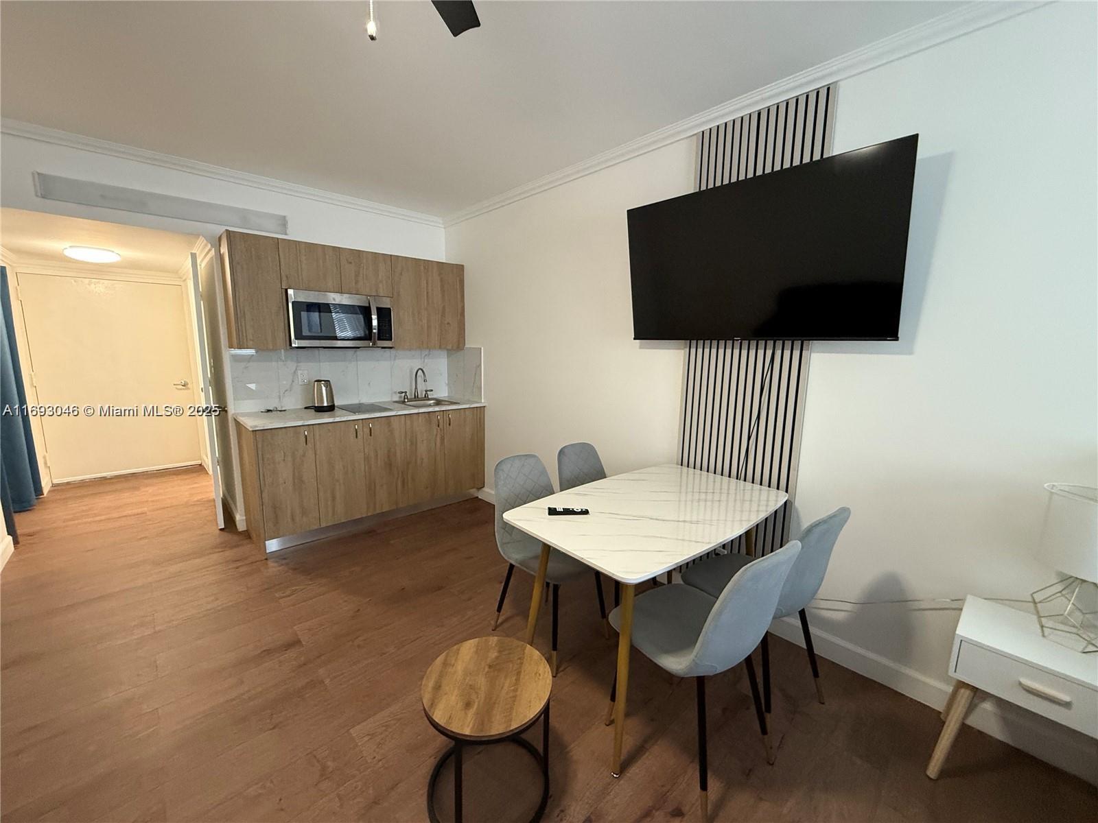 1600 Taft St Studio, Hollywood, Broward County, Florida - 1 Bathrooms - 