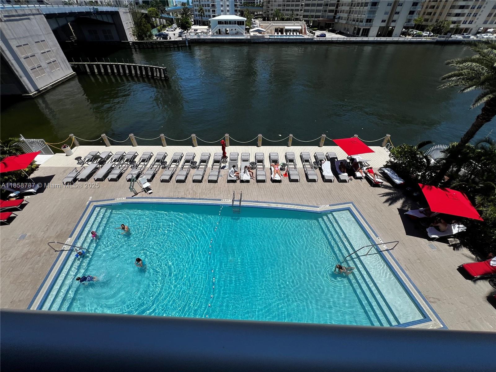 BEACHWALK CONDOMINIUM - Residential