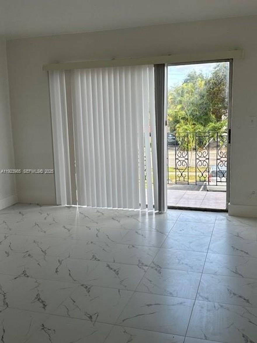 VERY NICE 2 BED /2 BATH IMPECCABLE READY TO MOVE IN, WALK-IN CLOSET IN MASTER BEDROOM. BALCONY PERFECT LOCATION CLOSE TO BEACH RESTAURANTS SCHOOLS - ONE PARKING SPACE ASSIGNED.