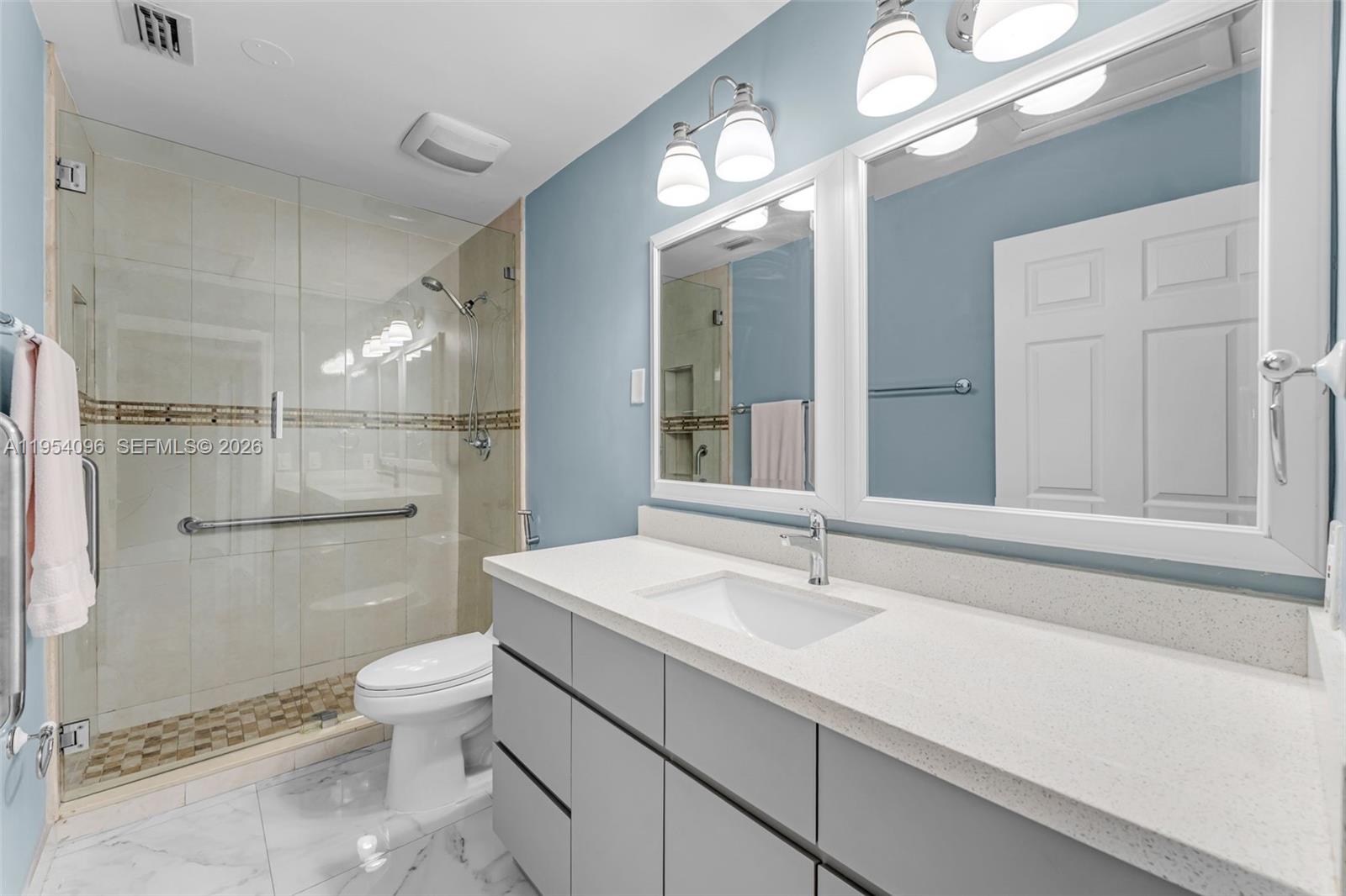 WESTWIND LAKES GARDEN HOM - Residential