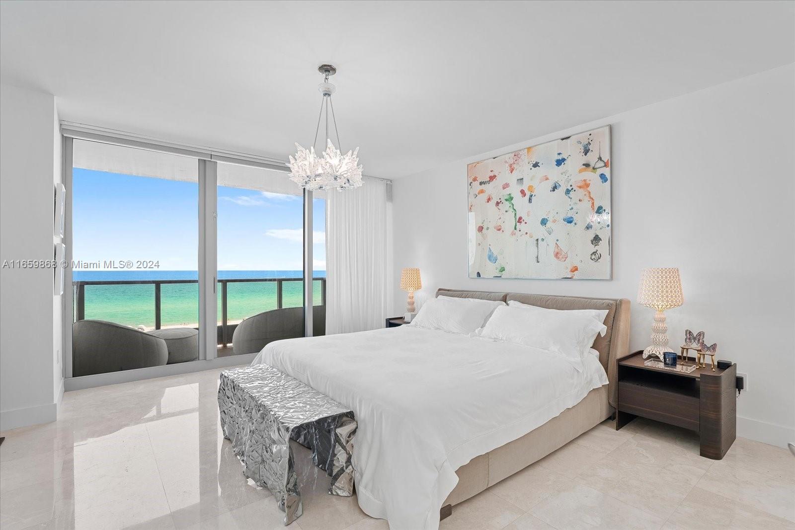 IL VILLAGGIO ON SOUTH BEA - Residential