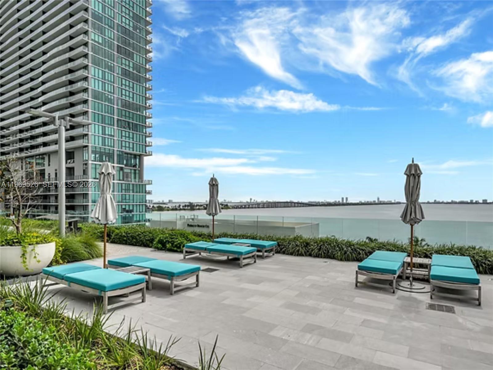 GRAN PARAISO CONDO - Residential