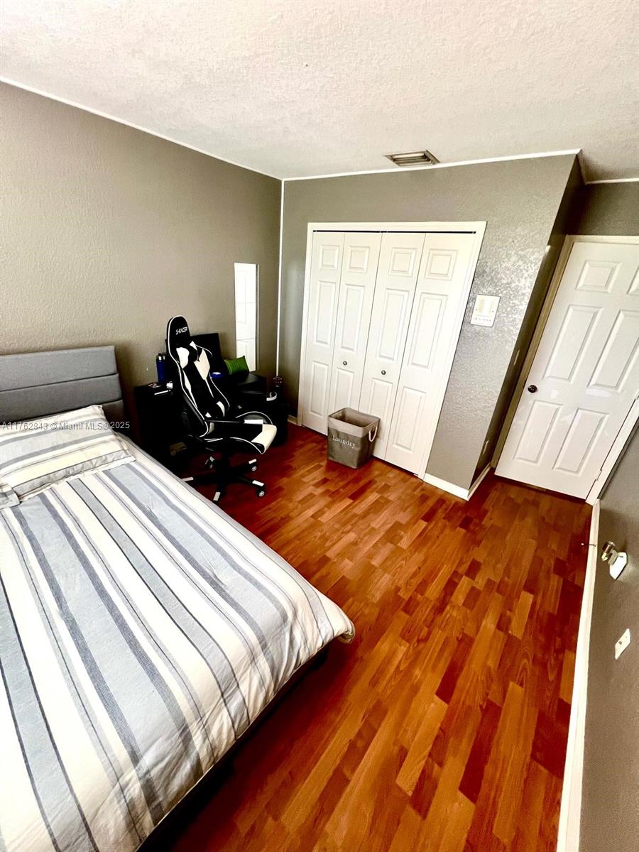 DIMENSIONS AT DORAL - Residential